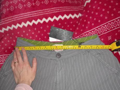 Nové nohavice, authentic,l