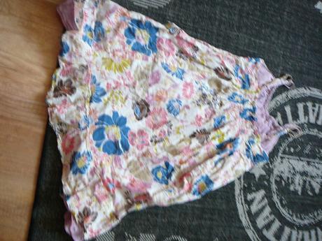 Dievcenske saty, 122