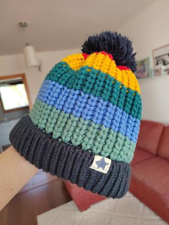 Zimná čiapka - pásikavá, farebná next, next,48
