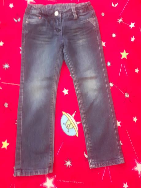 Dievčenské tmavomodré rifle, c&a,110