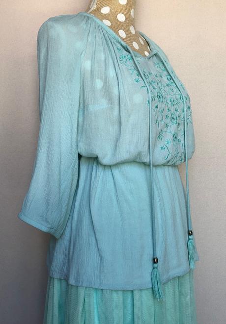 Blúzka / tunika v mentolovej zelenej, 34