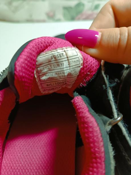 Turistické topánky, 31