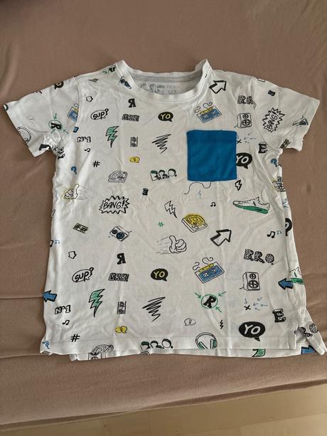 Tricko, reserved,122