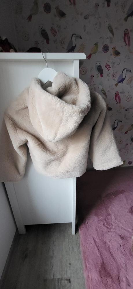 Dievčenská kožušinová bunda, primark,122