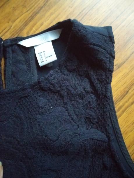 Elegantný čipkovaný crop top, h&m,34