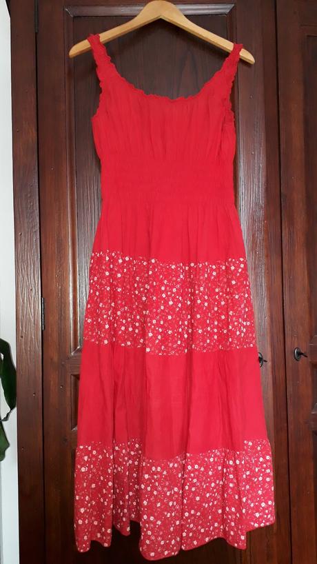 Červené šaty - s-m, 36