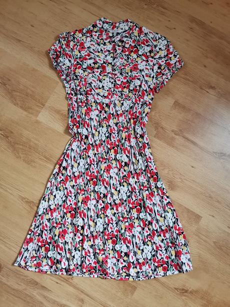 Šaty na leto, kvetinové, m