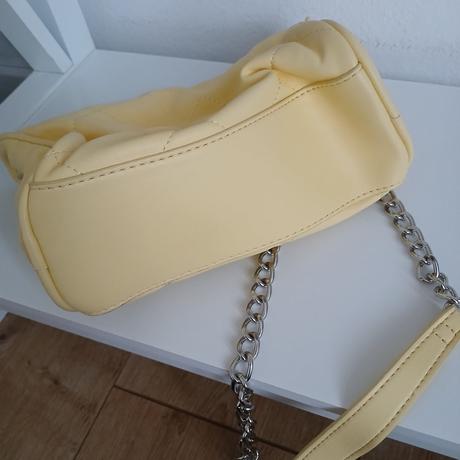 Bledožltá prešívaná kabelka stradivarius, stradivarius