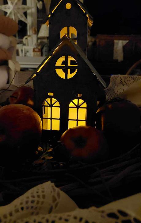 2ks led sviečky voskové s plápolajúcim plameňom. s,