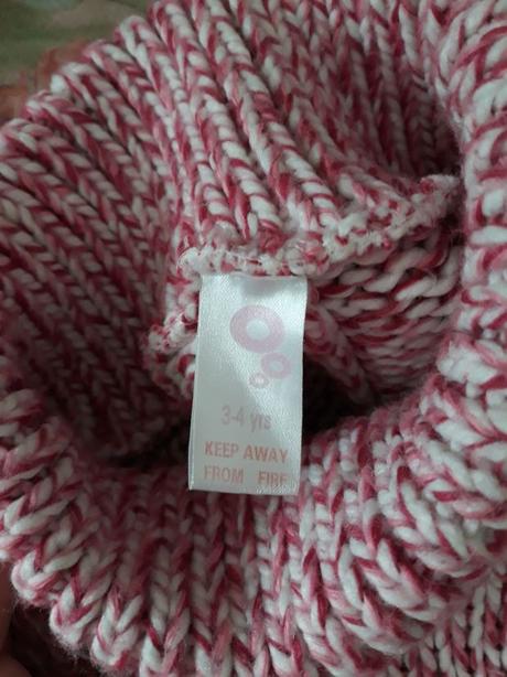 Pončo bez rukávov, 104