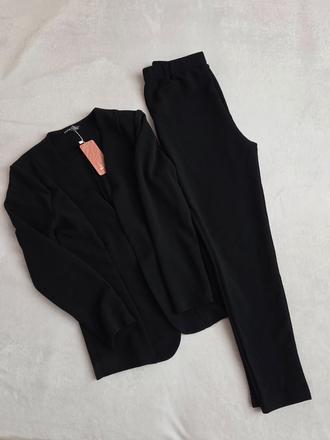 Nohavicovy komplet, m