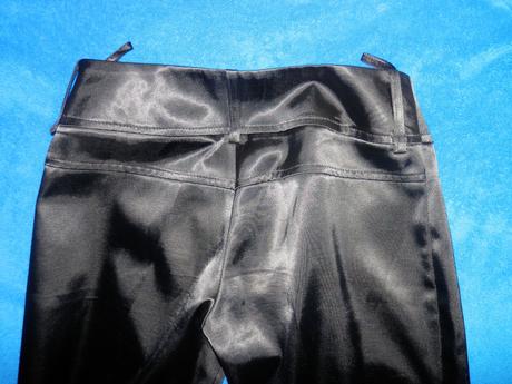 Čierne saténové nohavice, s