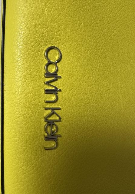 Limetková kabelka na rameno zn. calvin klein, calvin klein