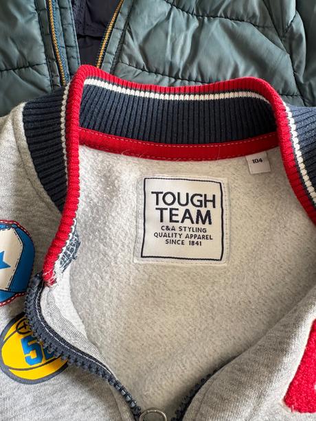Suprava oblecenia zara, 104–116