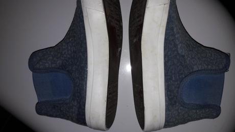 Clenkove topanky, 33