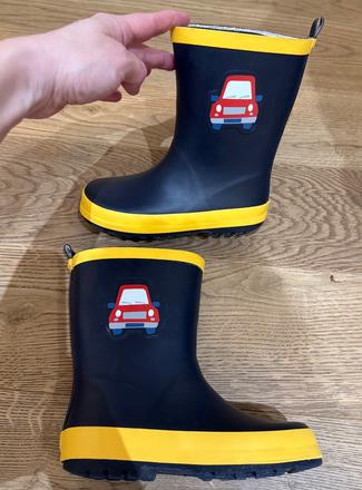 Chlapcenske gumaky s autom, lupilu,27