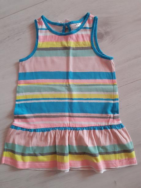 Pásikavé saty 104, 104