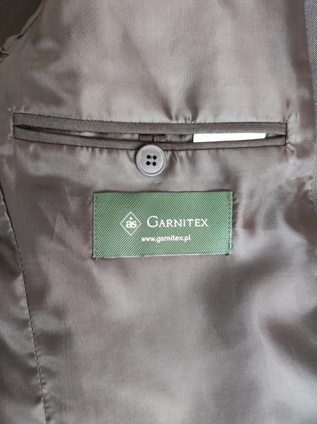 Pánsky oblek s vestou, m