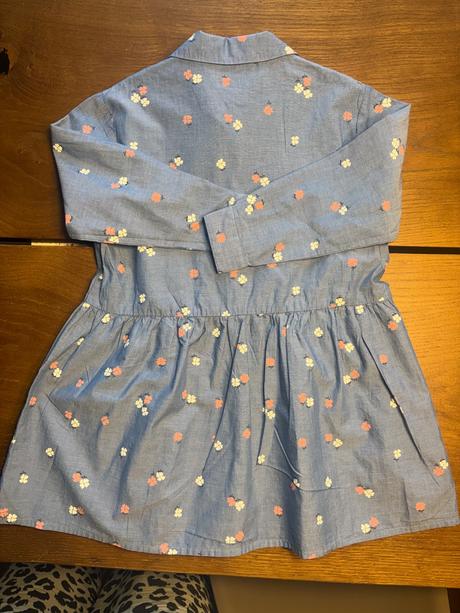 Nové s visačkou, h&m,122