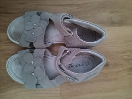 Sandále, protetika,35