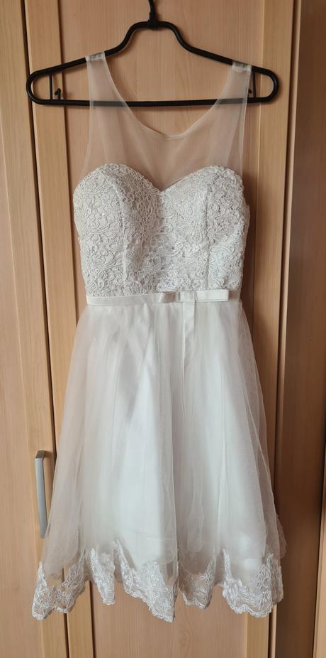 Šaty na stužkovú, 36