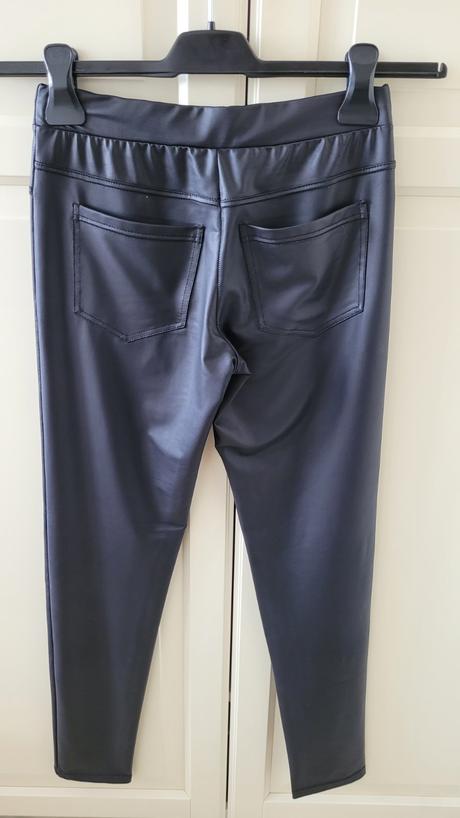 Elastické nohavice bepon z umelej kože, s