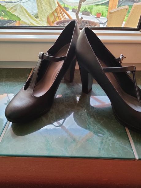 Čierne poltopánky, graceland,40