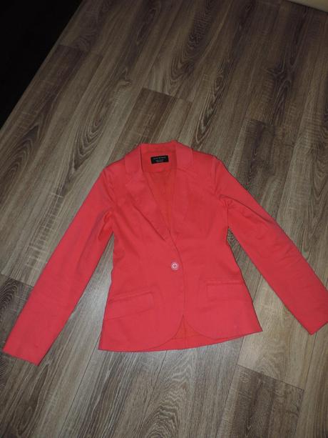 Lososvé sako, gate,s