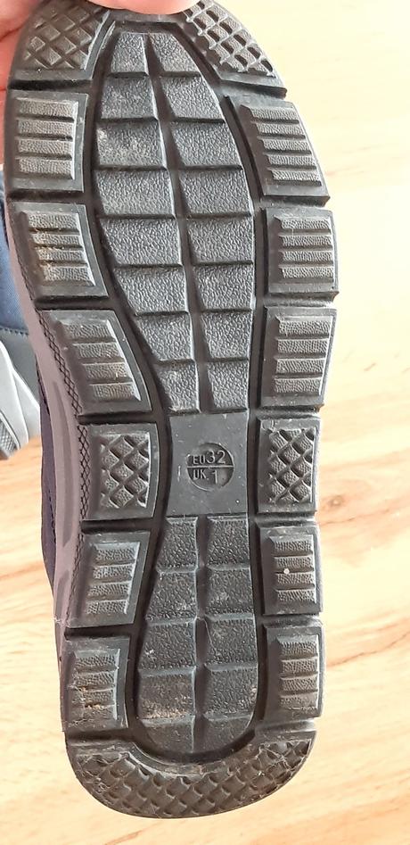 Snehule  lupilu  vel..32, lupilu,32