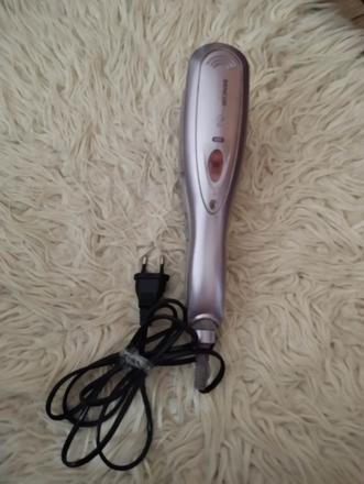 Žehlička a krepovačka na vlasy 2v1, 