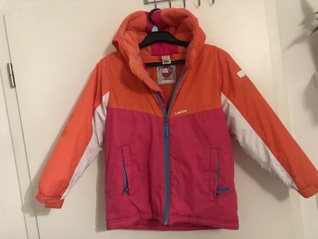 Dievčenská bunda zn. decathlon, wedze,116