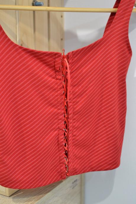 Červený crop top s, s