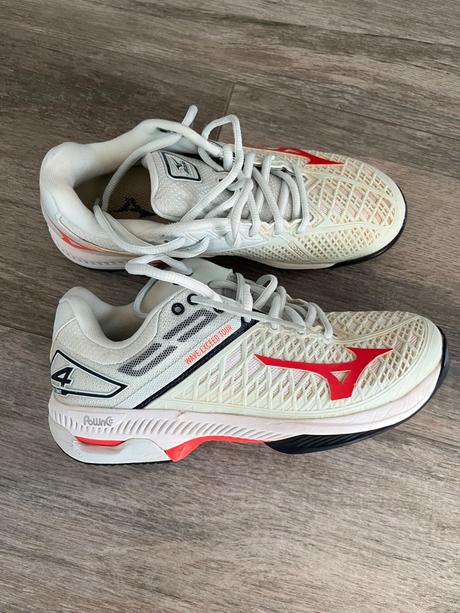 Mizuno tenisove tenisky, mizuno,37