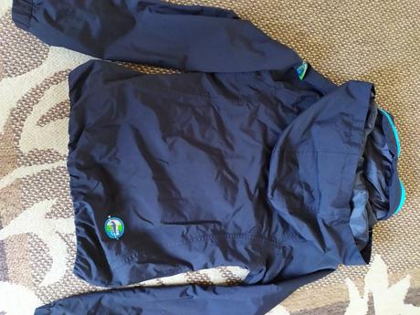 Dievcenska bunda, 176