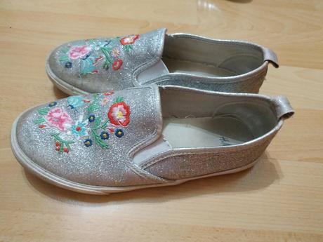 Tenisky veľkosť 33, 33