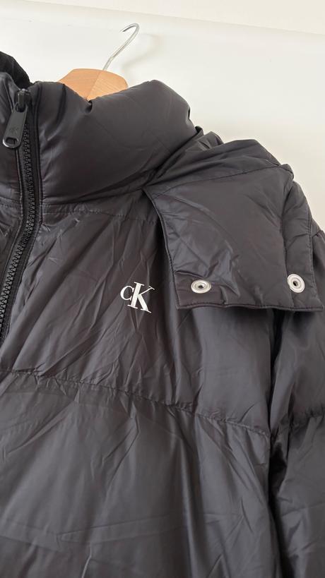 Krátka páperová bunda, značka calvin klein, calvin klein,xl