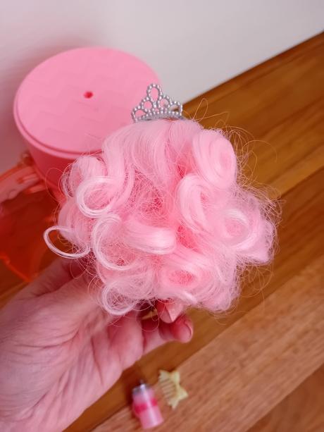 L.o.l babika v spreji, 