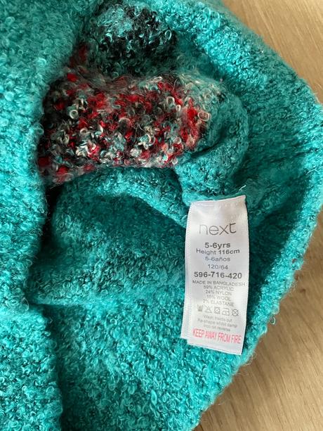 Vianočný svetrík, next,116