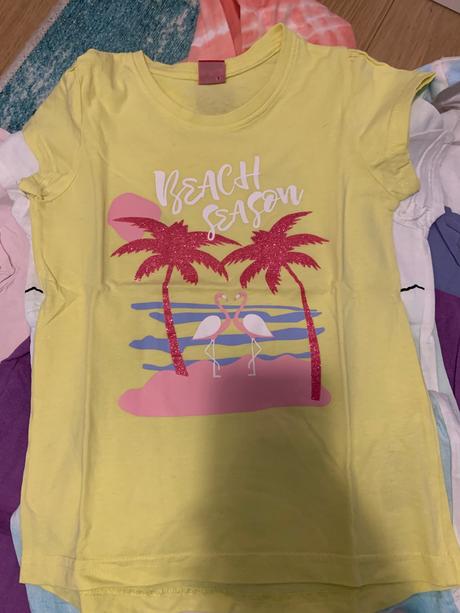 Dievcenske oblecenia 32kusov balik, 122–134