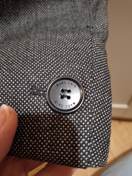 Nohavicovy kostym marc cain, s