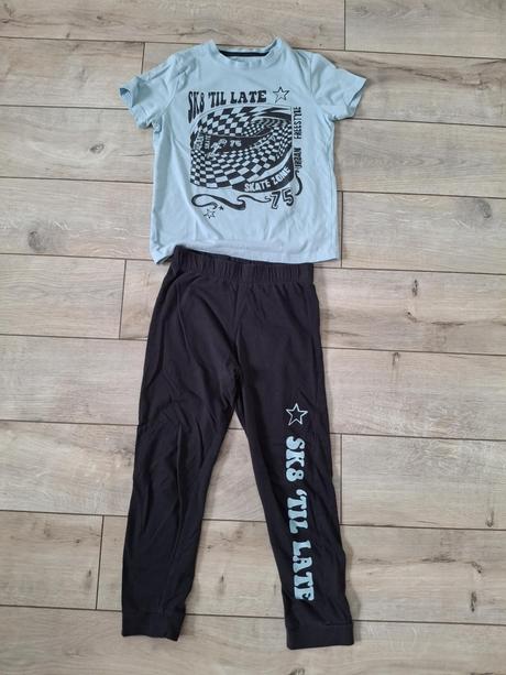 F&f pyžamko velkost 134, f&f,134