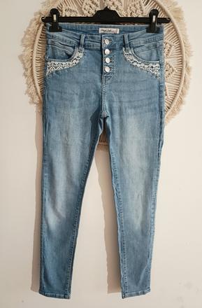 Džínsy s vysokým pásom blind date, s