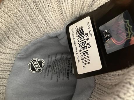 Čiapka toronto maple leafs, 