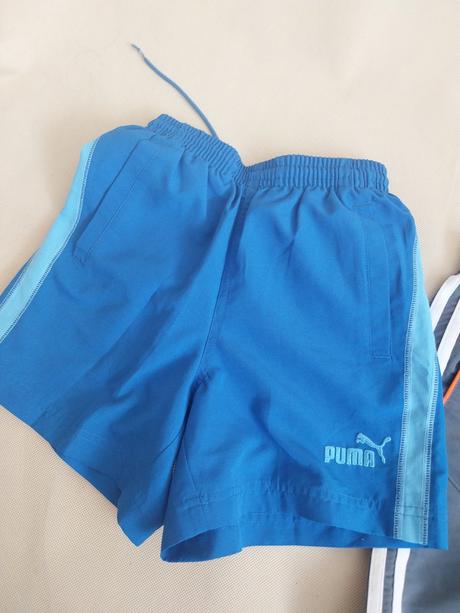 2x kratasy ..cena spolu, puma,140