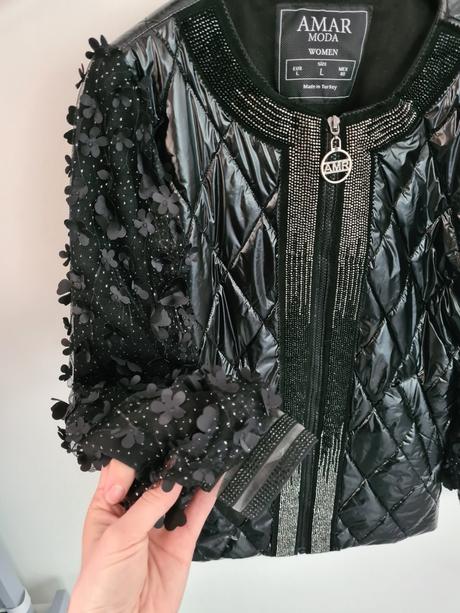 Extravagantná bunda so zaujímavými rukávmi, m