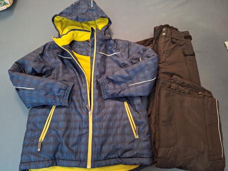 Lyziarsky komplet, tcm,146