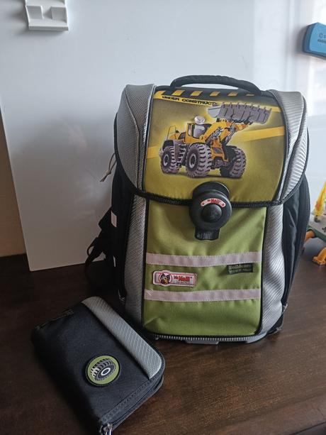 Školská taška mc neil buldozér, 