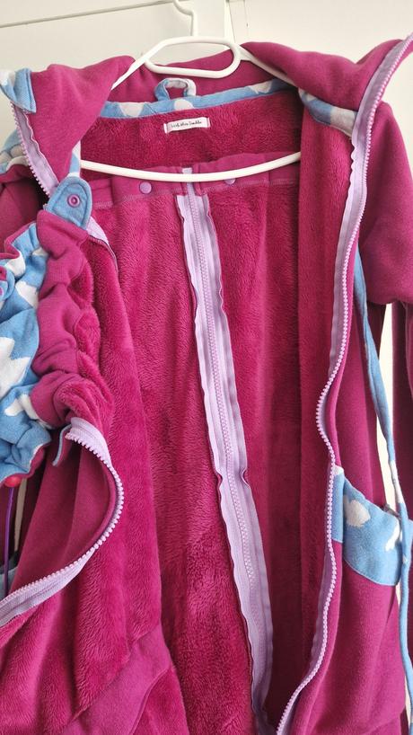 Little white dandelion, little white dandelion