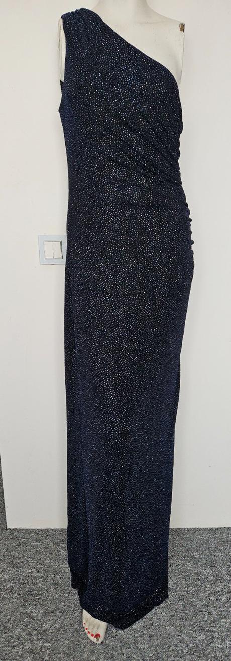 Spoločenské šaty, 40