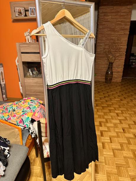 Letné ľahučké šaty, idexe,164
